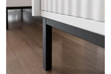 Bjurholm Vitrinskåp 104x146 cm - Beige - Products - Förvaring - Skåp - Vitrinskåp