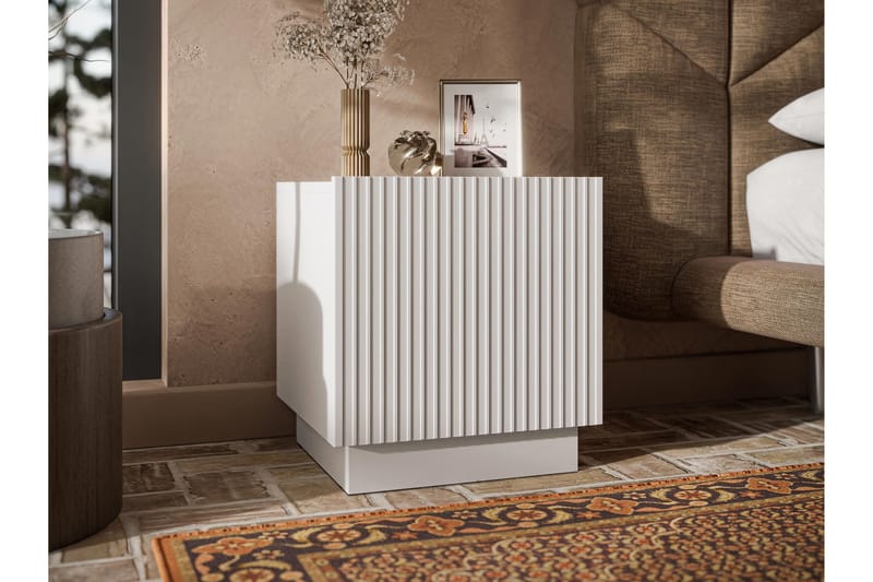 Torvalen Sängbord 45 cm - Beige - Products - Möbler - Bord & matgrupp - Avlastningsbord & sidobord - Sängbord & nattduksbord