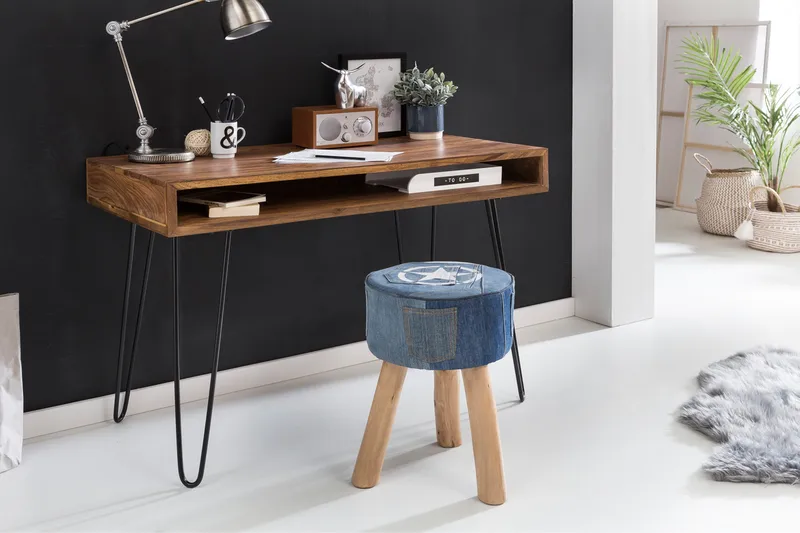 Langner Skrivbord 110 cm med Förvaring Hylla - Massivt Trä/Svart - Products - Möbler - Bord & matgrupp - Kontorsbord - Datorbord