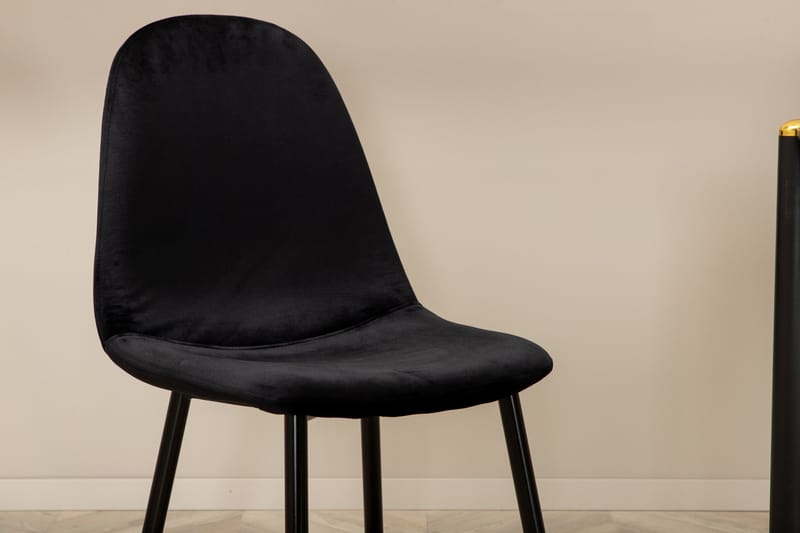 Pelle Matgrupp 190 cm inkl 6 Pontus Stolar - Svart - Products - Möbler - Bord & matgrupp - Matgrupp