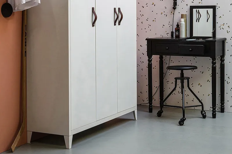 Skarvon Sminkbord - Svart - Products - Möbler - Bord & matgrupp - Sminkbord & toalettbord