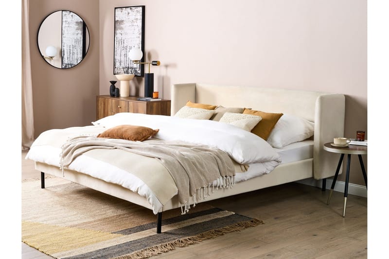 Diallo Sängram 180x200 cm - Beige - Products - Möbler - Säng - Sängram & sängstomme