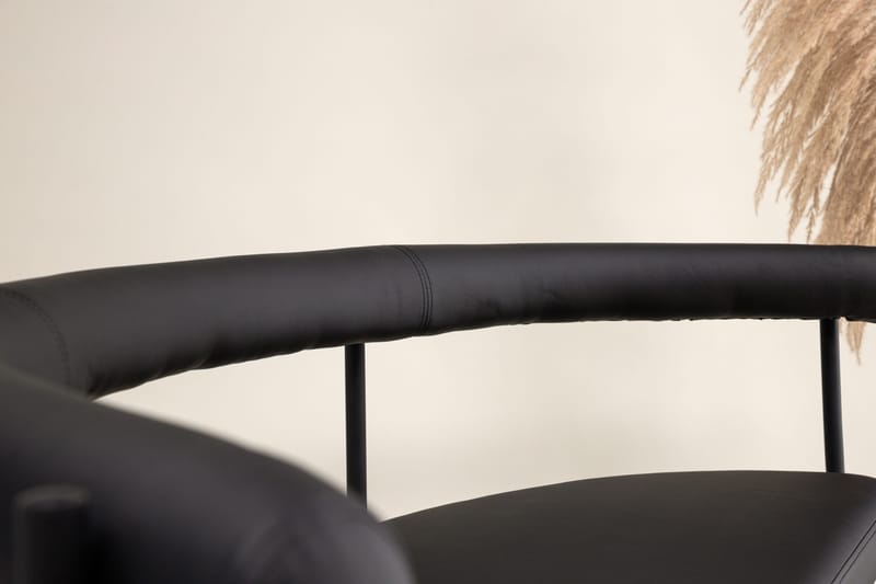 Stallhagen x Josefin Lustig Sittbänk 165 cm - Svart - Products - Möbler - Fåtölj & stolar - Sittbänk - Bänk med ryggstöd