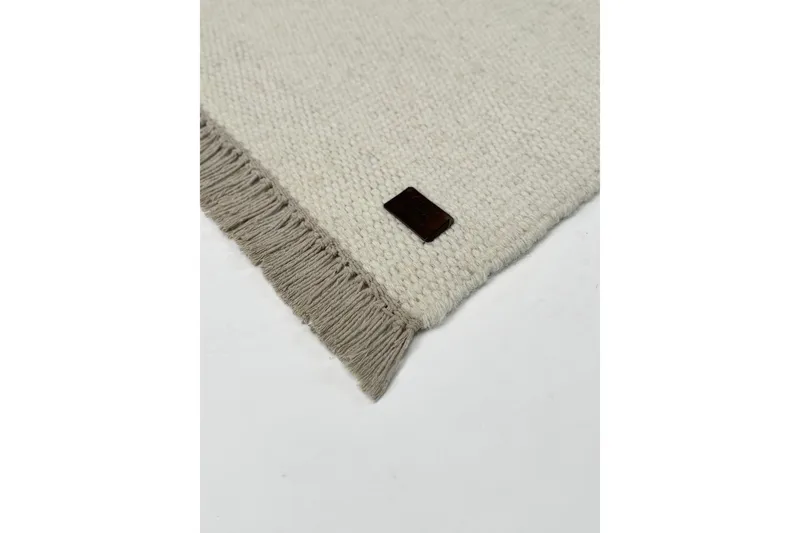 Eden Ullmatta 240x340 cm Rektangulär - Creme - Products - Textil & mattor - Matta - Modern matta - Ullmatta