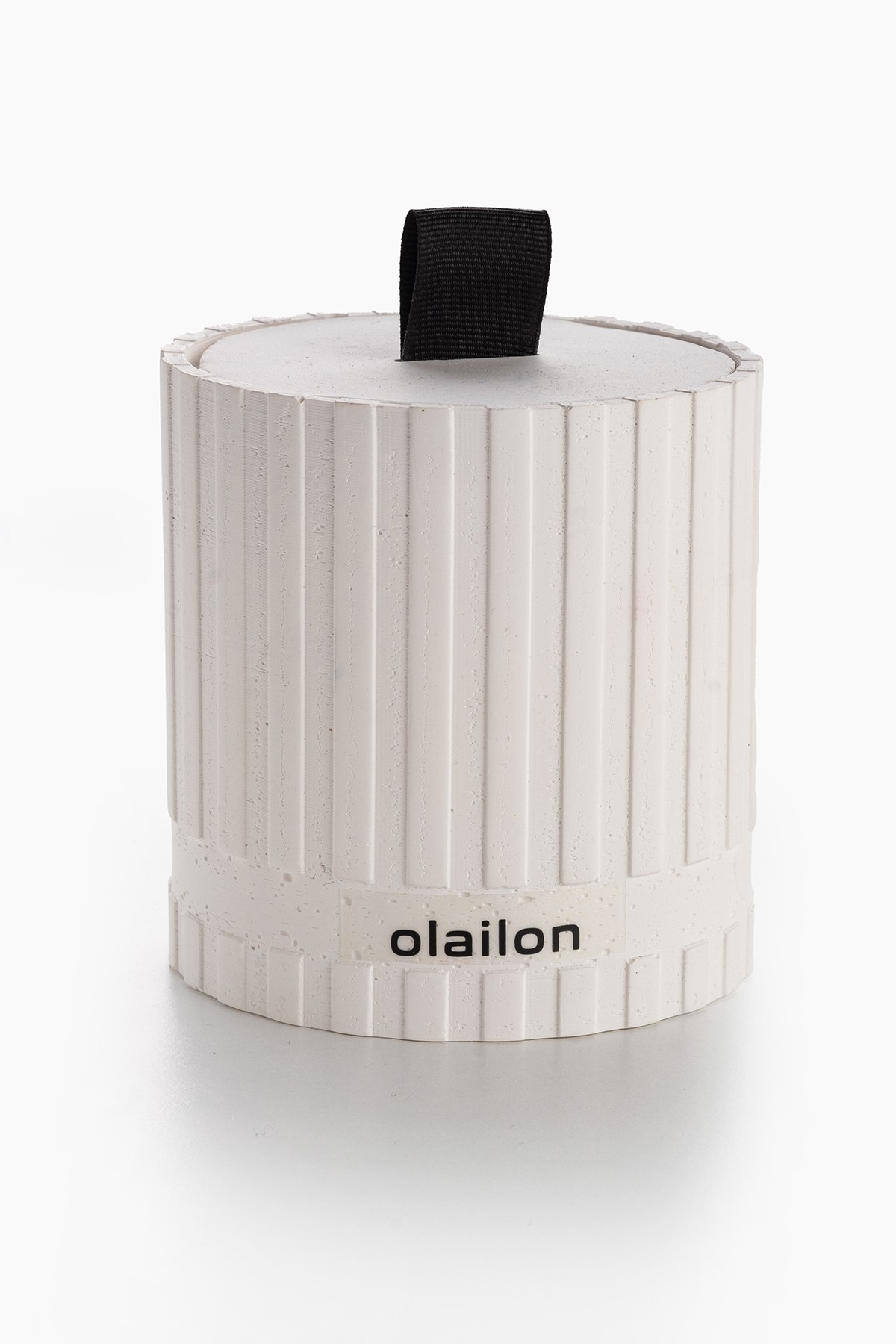 Sutun geurkaars - Wit/zwart Sutun geurkaars - Wit/zwart