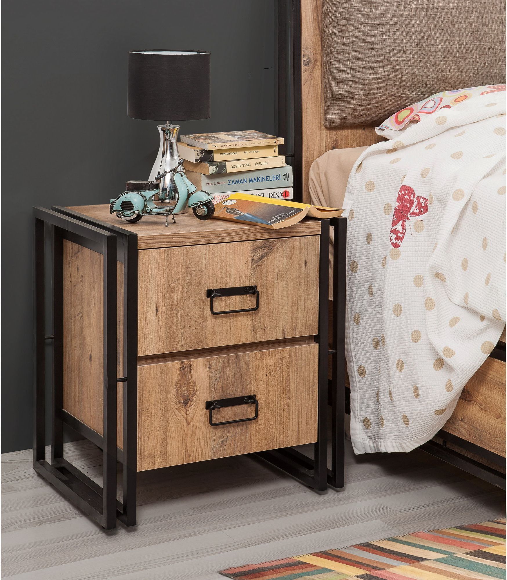 Cosmo Commode nachtkastje - Grenen/zwart