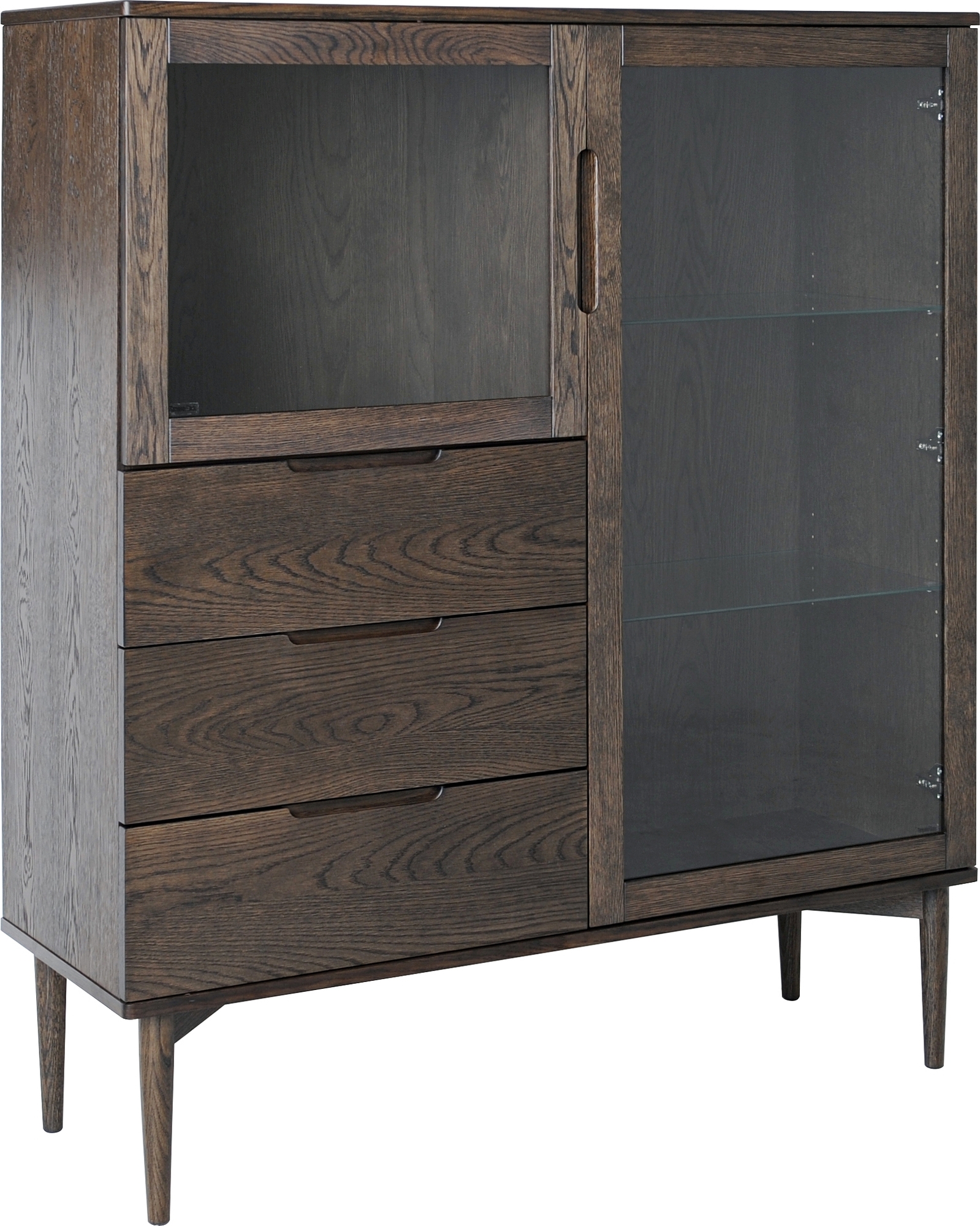 Karmöy vitrinskåp H:140 cm - Brunoljad ekfanér Karmöy vitrinskåp H:140 cm - Brunoljad ekfanér