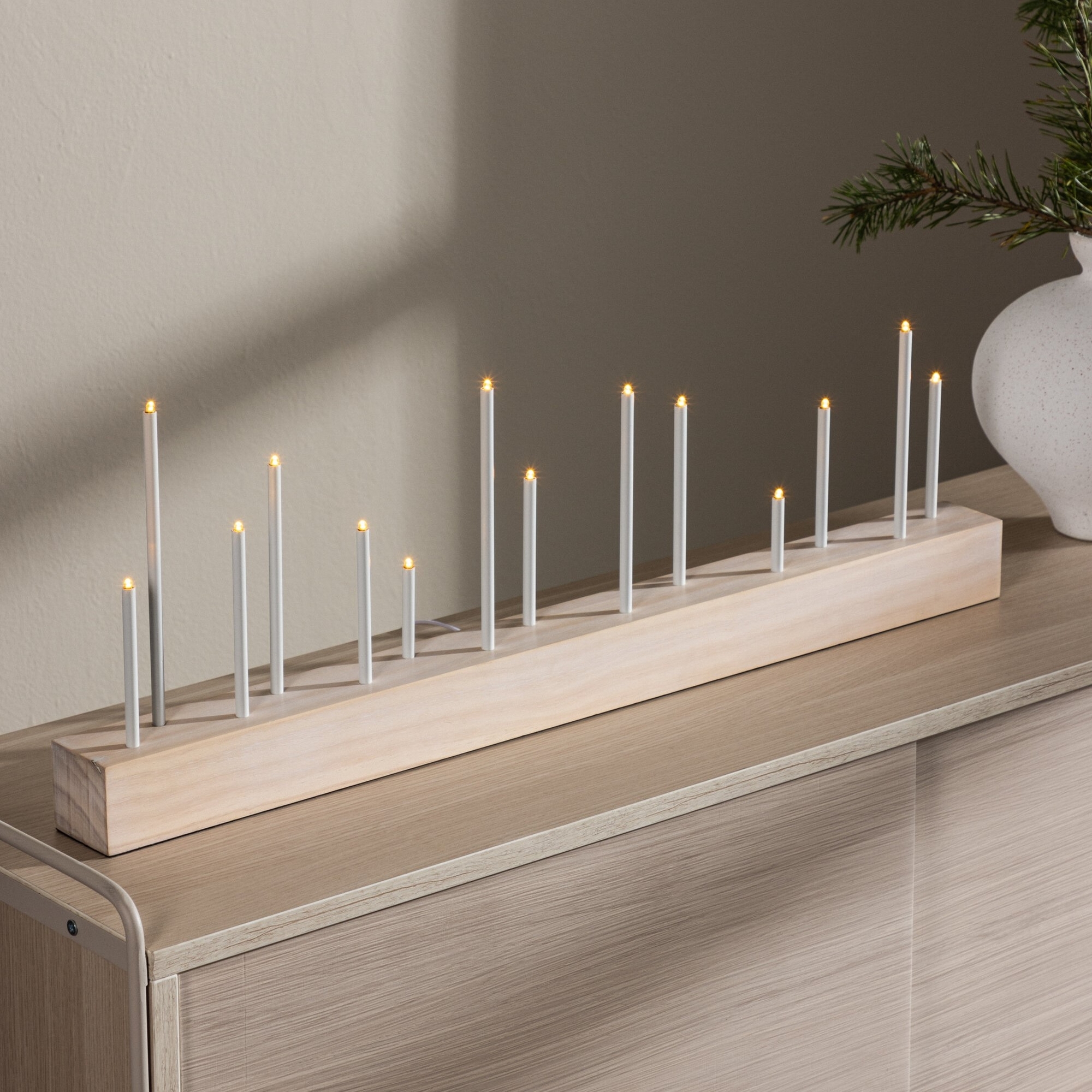 Kungsberget bordslampa - Whitewash Kungsberget bordslampa - Whitewash