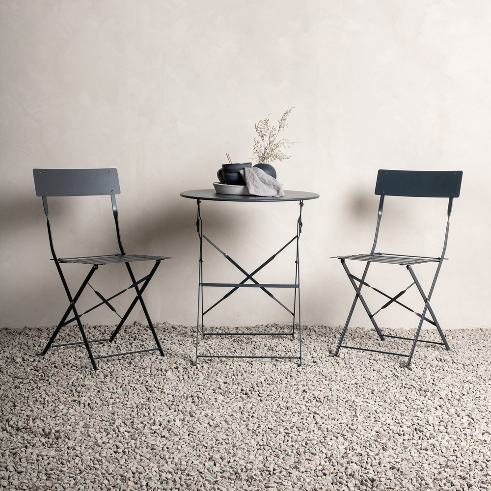 Marseille caf�grupp - M�rkgr�