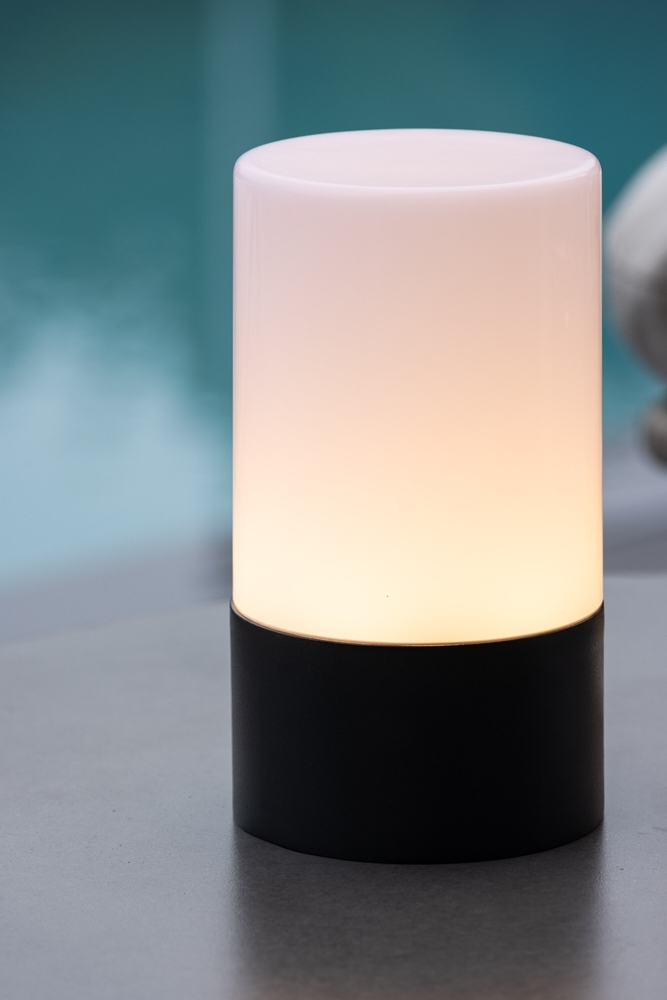 Tubu bordslampa - Svart/Vit