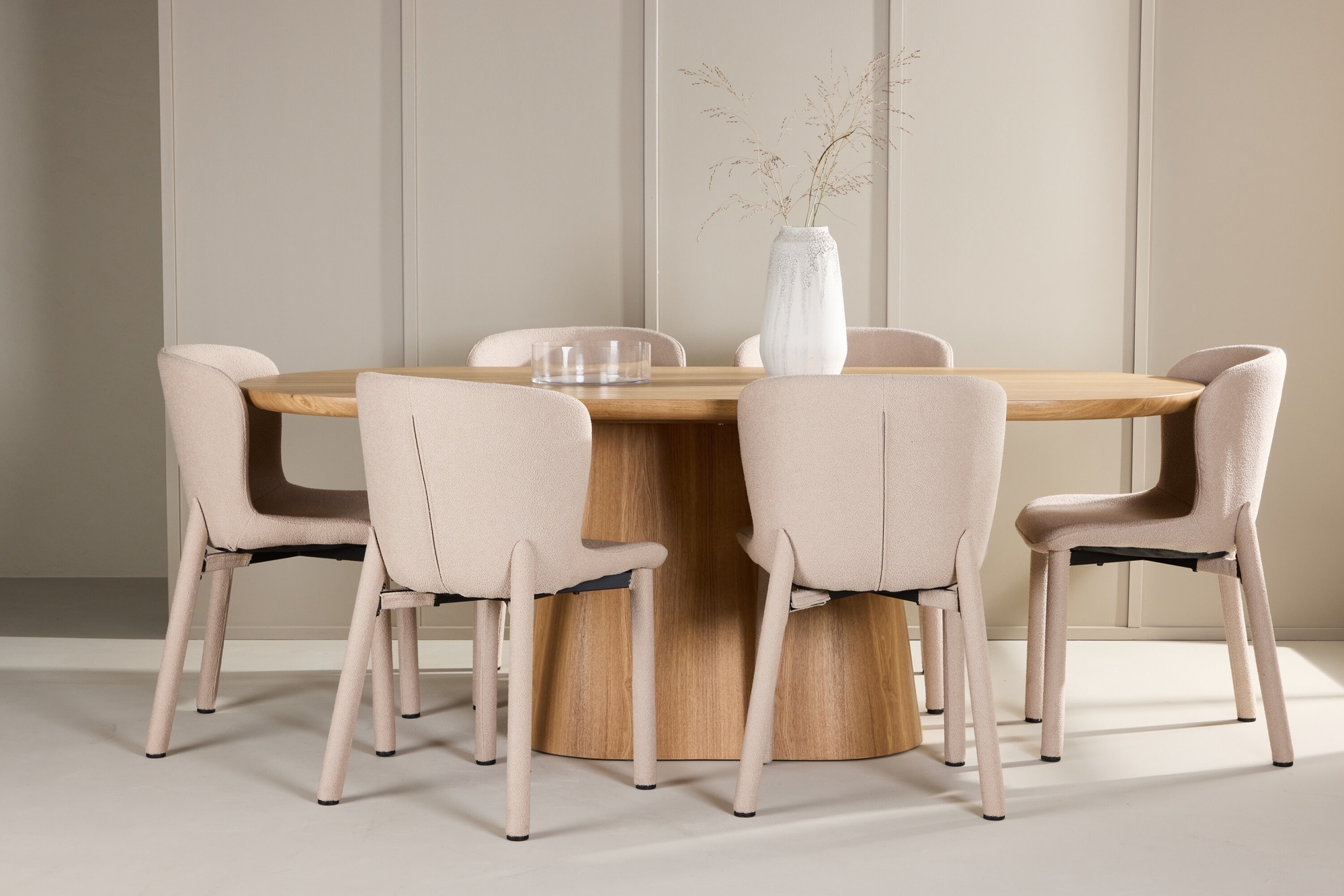 Matbord Stjärnö med 6 st Astoria stolar - Beige + 6.00 x Matbord Stjärnö med 6 st Astoria stolar - Beige + 6.00 x