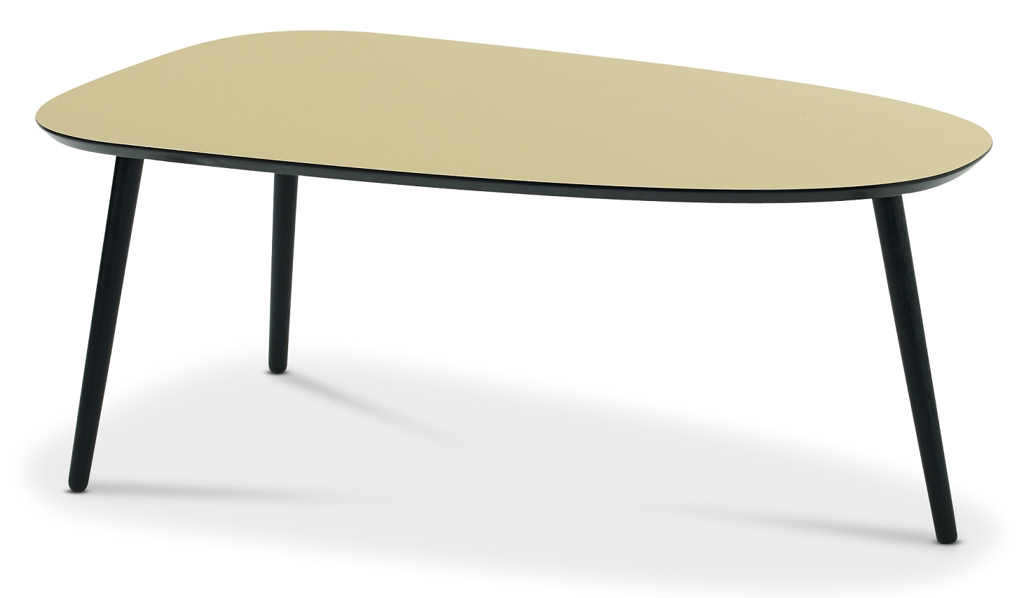 Beat droppformat soffbord 120 cm - Mässing/Svart Beat droppformat soffbord 120 cm - Mässing/Svart