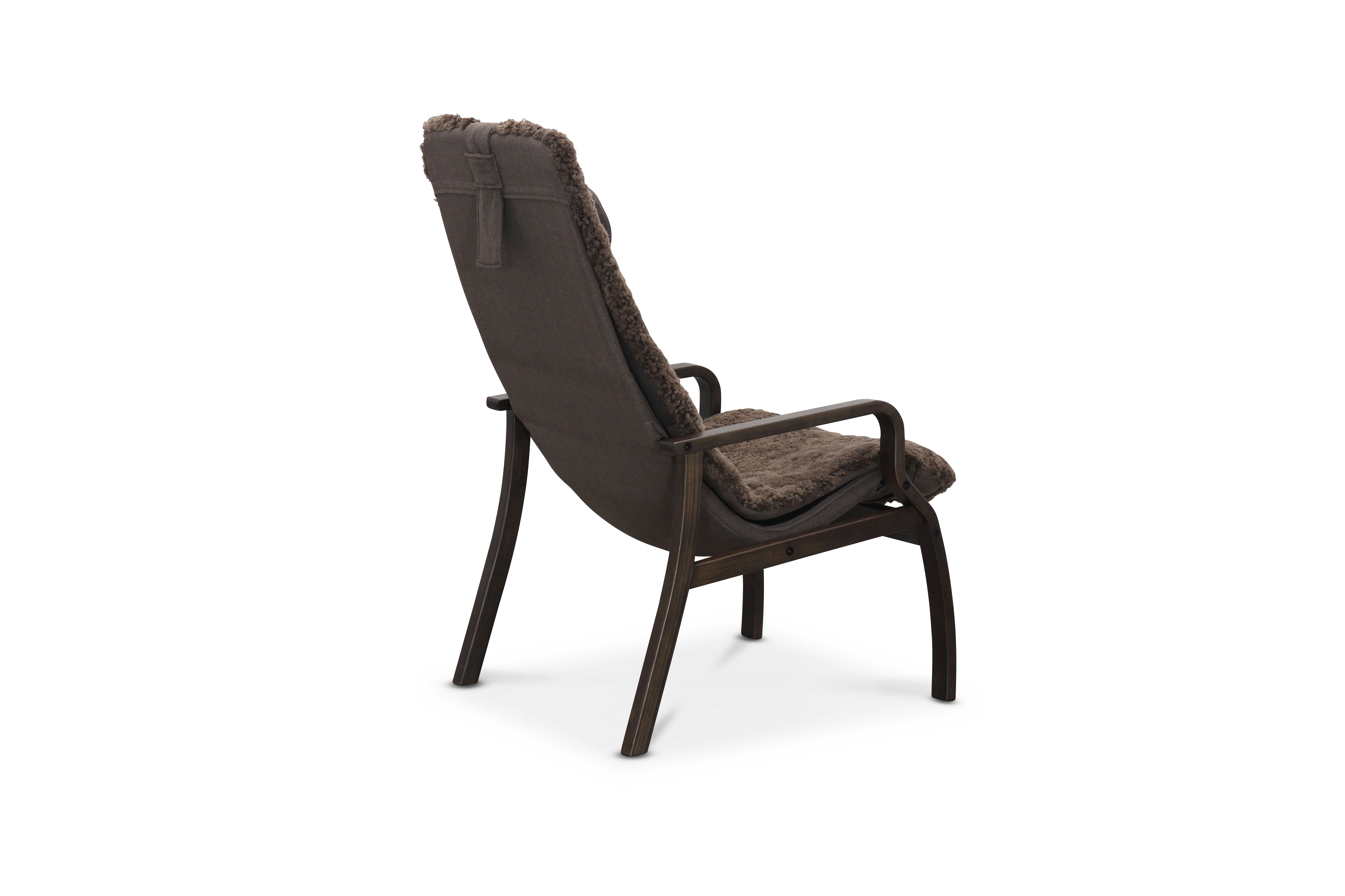 Fåtölj med fotpall fårskinn brun/ek - Frank Fåtölj med fotpall fårskinn brun/ek - Frank