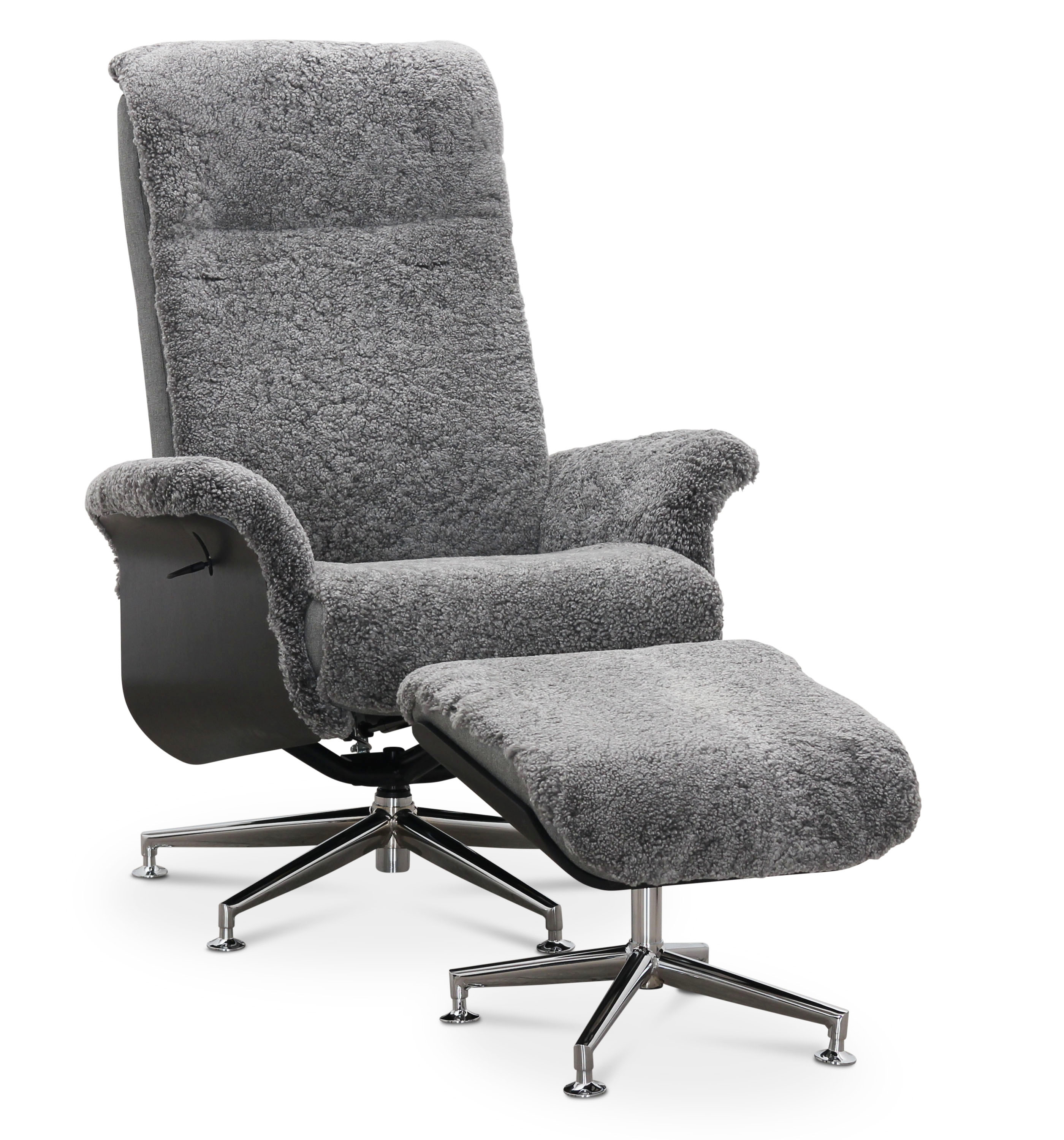 Fåtölj i fårskinn med fotpall - Grå/svart - Ulla + Rengöring för möbler Fåtölj i fårskinn med fotpall - Grå/svart - Ulla + Rengöring för möbler