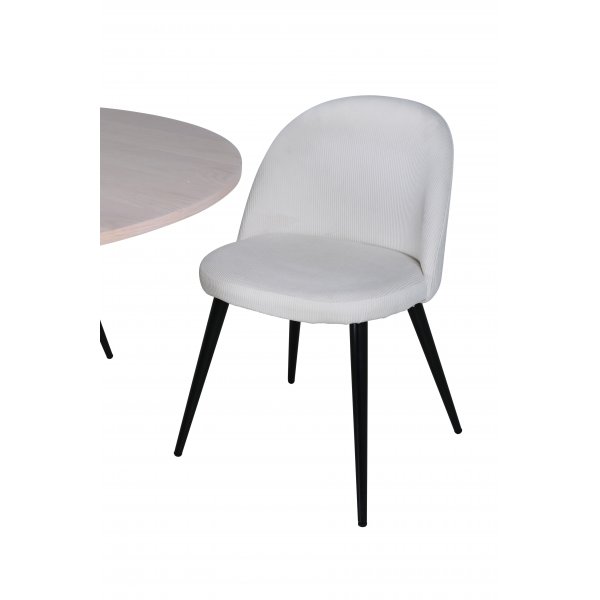 Bianca Matgrupp runt vitputsat matbord med 4 st Velvet gräddvit stolar Bianca Matgrupp runt vitputsat matbord med 4 st Velvet gräddvit stolar