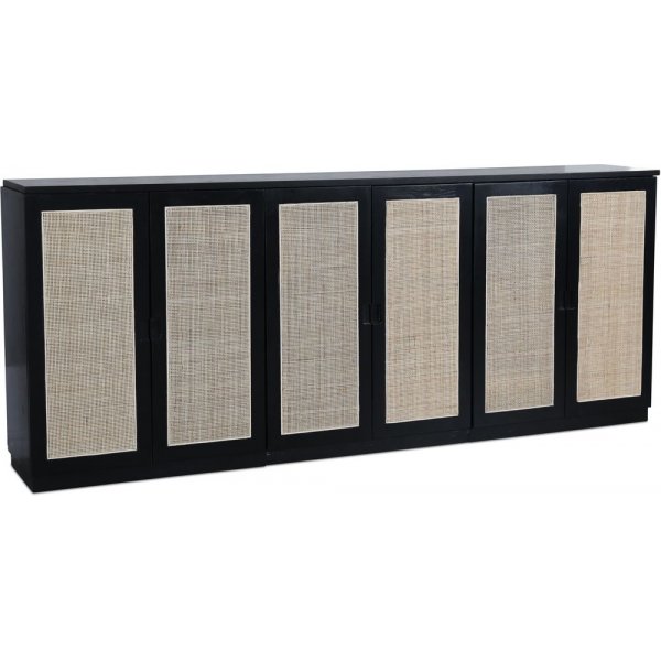 Level sideboard i svartbetsad ek med dörrar i rotting 210 cm Level sideboard i svartbetsad ek med dörrar i rotting 210 cm