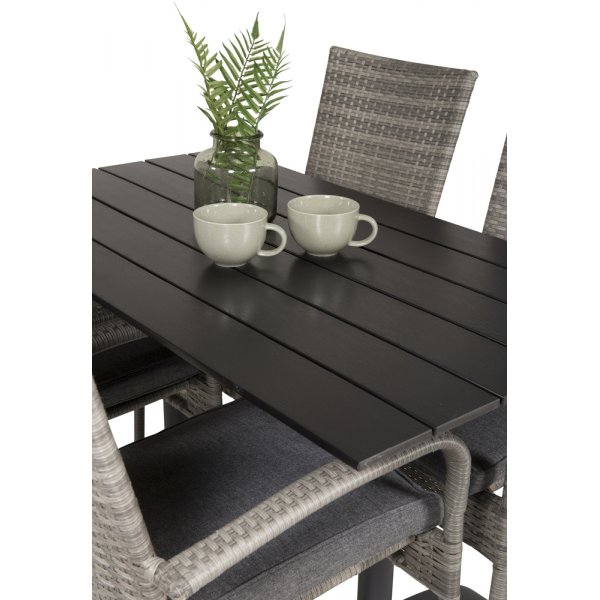 Denver utematgrupp med 4 st Anna stolar - Svart/Grå Denver utematgrupp med 4 st Anna stolar - Svart/Grå