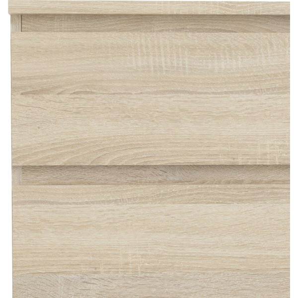 Nova byr med 3 ldor - Ek