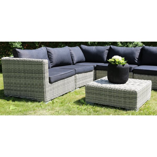 Dallas utegrupp hrnsoffa med ftlj och bord/fotpall - Ljusgr konstrotting