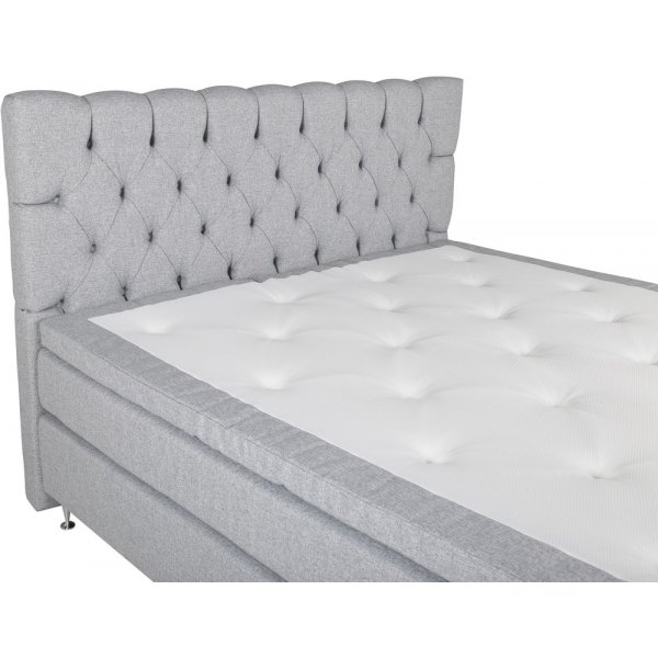 Almö 5-zons kontinentalsäng inkl sänggavel - Valfri färg & storlek Almö 5-zons kontinentalsäng inkl sänggavel - Valfri färg & storlek