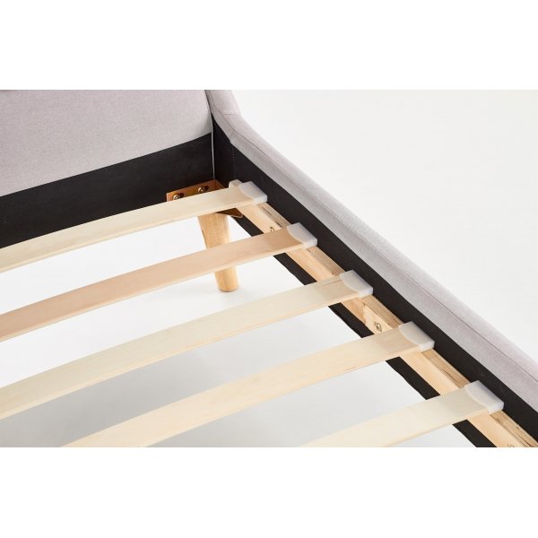 Bernard grå sängram 160x200 cm Bernard grå sängram 160x200 cm