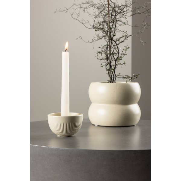 Posh ljusstake 9 x 6 cm - Beige/Svart Posh ljusstake 9 x 6 cm - Beige/Svart