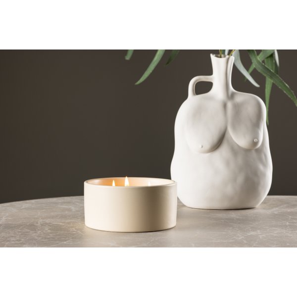 Douglas doftljus - Cream Douglas doftljus - Cream