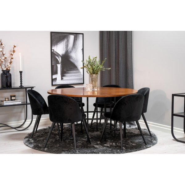 Laholm matbord 140 cm - Brun Laholm matbord 140 cm - Brun