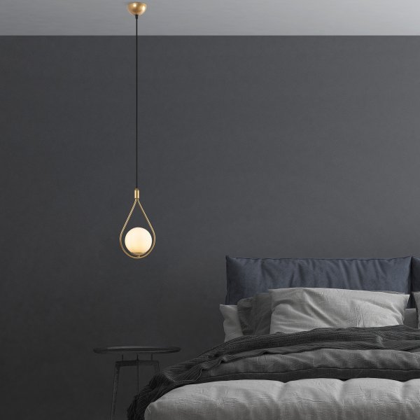 Mudoni taklampa 937 - Guld Mudoni taklampa 937 - Guld