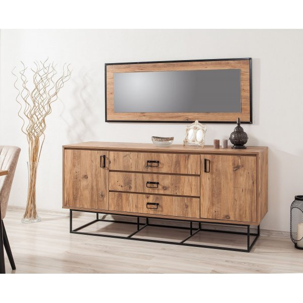 Quantum Verda dressoir - Grenen/zwart Quantum Verda dressoir - Grenen/zwart