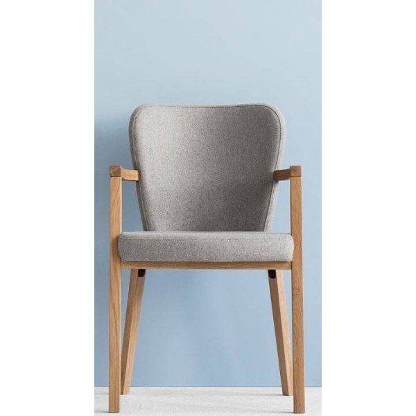 Lava karmstol - Valfri färg på stomme och klädsel Lava karmstol - Valfri färg på stomme och klädsel