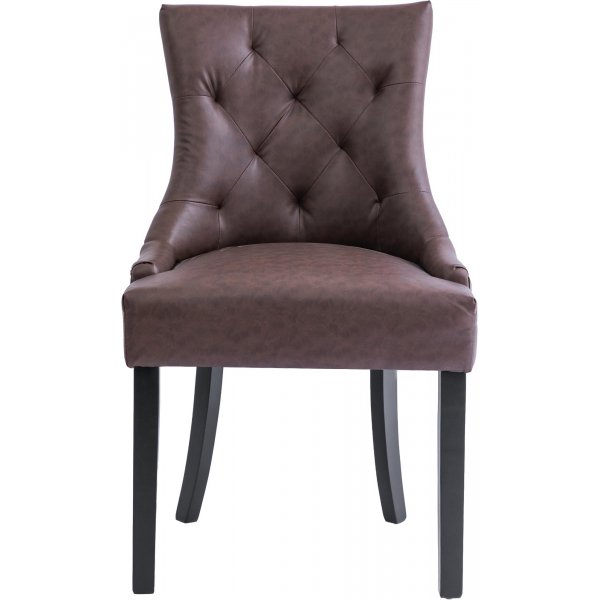 Tuva Eastport matstol med nitar - Vintage PU + Möbeltassar Tuva Eastport matstol med nitar - Vintage PU + Möbeltassar