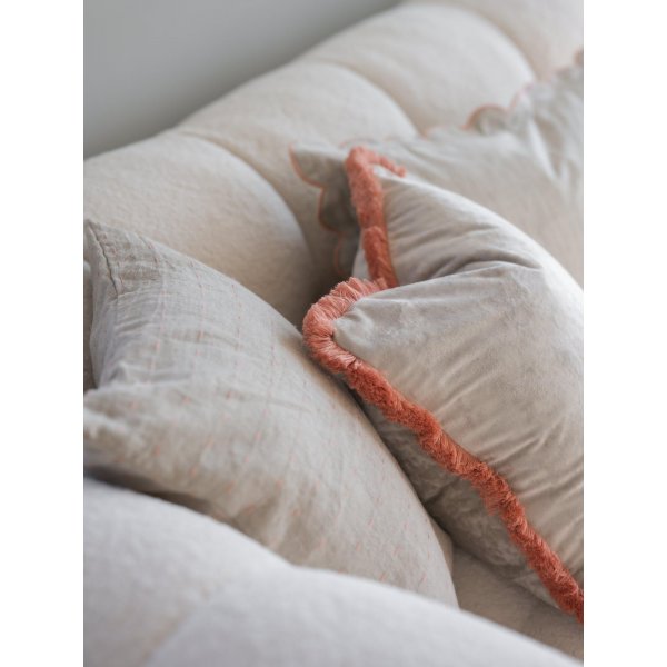 Glory kuddfodral 45 x 45 cm - Korall Glory kuddfodral 45 x 45 cm - Korall