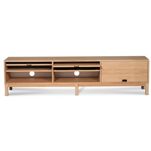 Alvaret TV-bänk 188 cm - Oljad ek Alvaret TV-bänk 188 cm - Oljad ek
