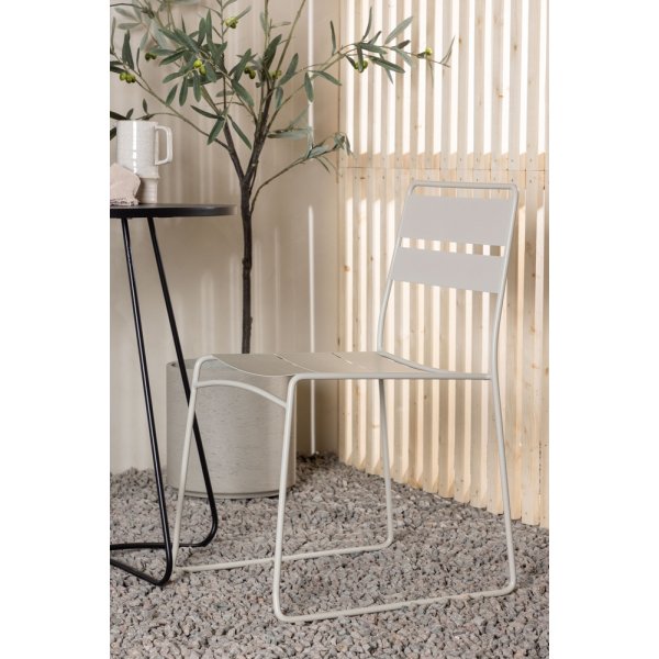 Bacong utematgrupp med 2 st Lina stolar - Beige/Svart