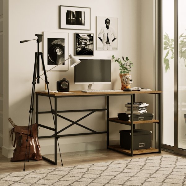 Voyage skrivbord 140x60 cm - Furu Voyage skrivbord 140x60 cm - Furu