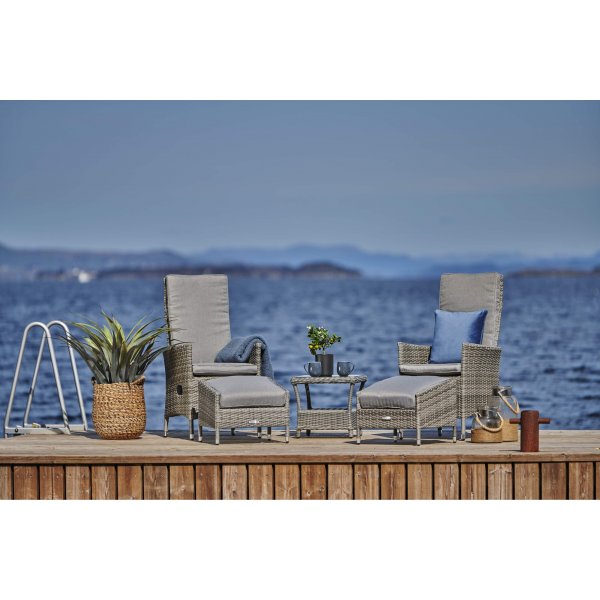 Rosario ställbar utestol i grå konstrotting Rosario ställbar utestol i grå konstrotting