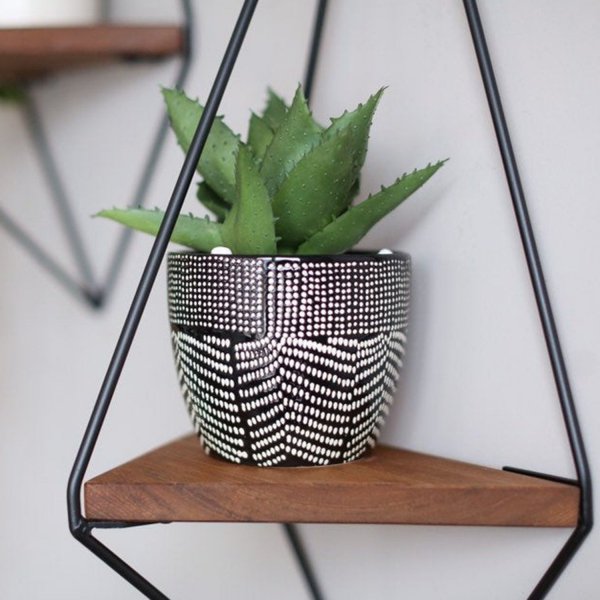 Walter wandplank 39 - Walnoot/zwart Walter wandplank 39 - Walnoot/zwart