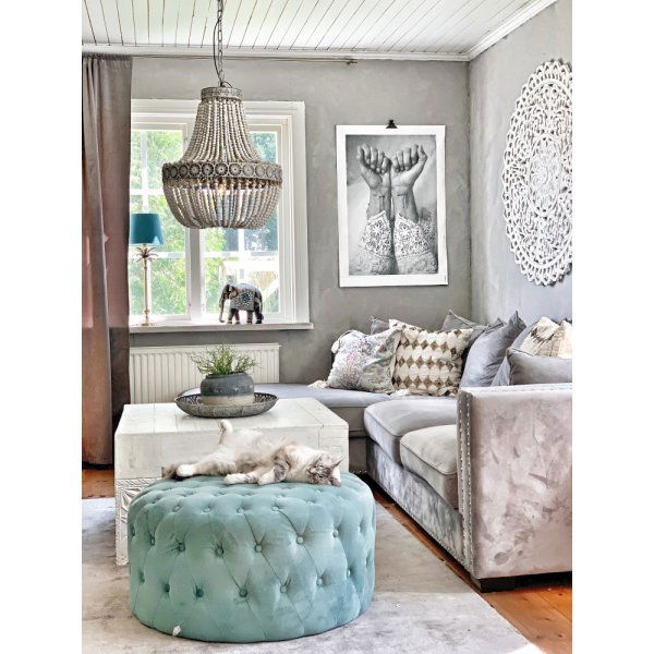 Kullampan taklampa med träkulor Kullampan taklampa med träkulor