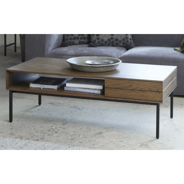 Inez soffbord i brunoljad ek med förvaringslåda - 120x62 cm Inez soffbord i brunoljad ek med förvaringslåda - 120x62 cm