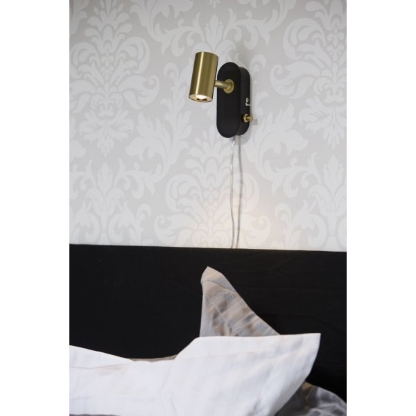 Gusto väggspotlight - Svart Gusto väggspotlight - Svart