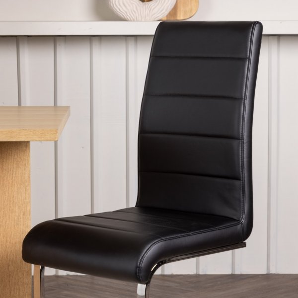 Tempo matstol - Svart PU