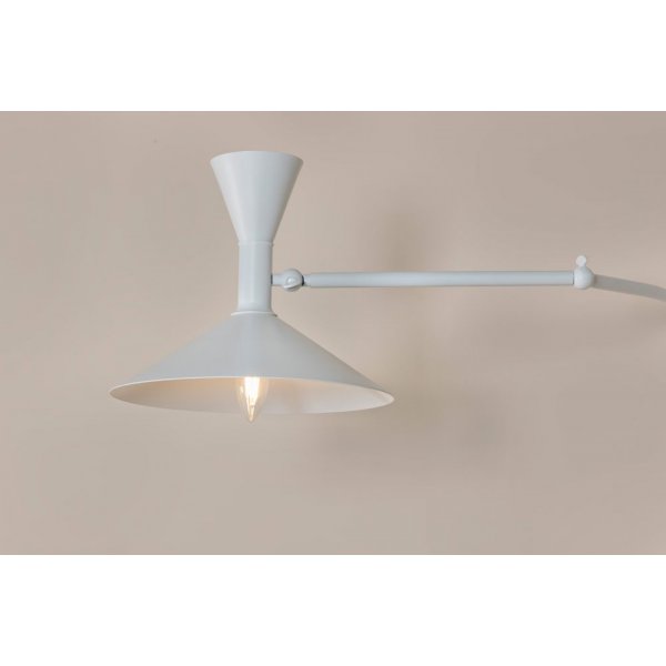 Strängnäs vägglampa - Vit Strängnäs vägglampa - Vit