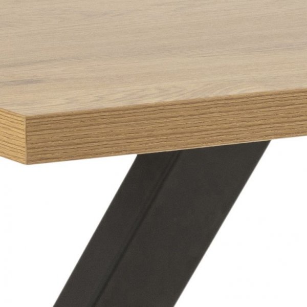 Table à manger Wales 160 cm pieds croisés - Chêne/noir Table à manger Wales 160 cm pieds croisés - Chêne/noir