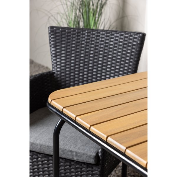 Holmbeck utematgrupp med 2 st Malina stolar - Svart/Natur