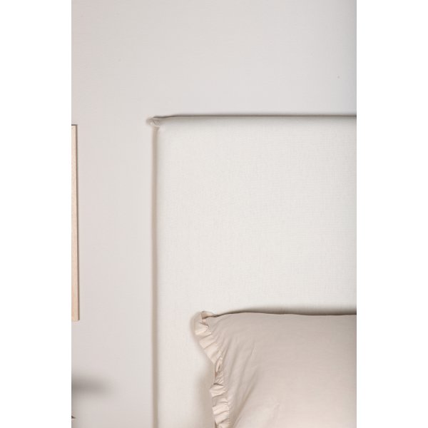 Saga sänggavelöverdrag 180 cm - Offwhite Saga sänggavelöverdrag 180 cm - Offwhite