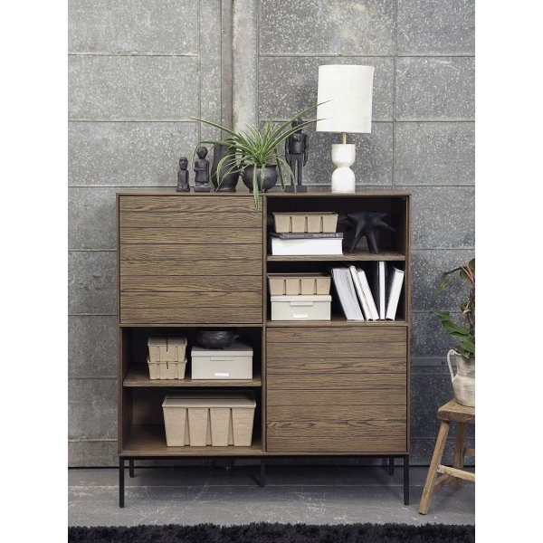 Armoire Inez en chne brun huil