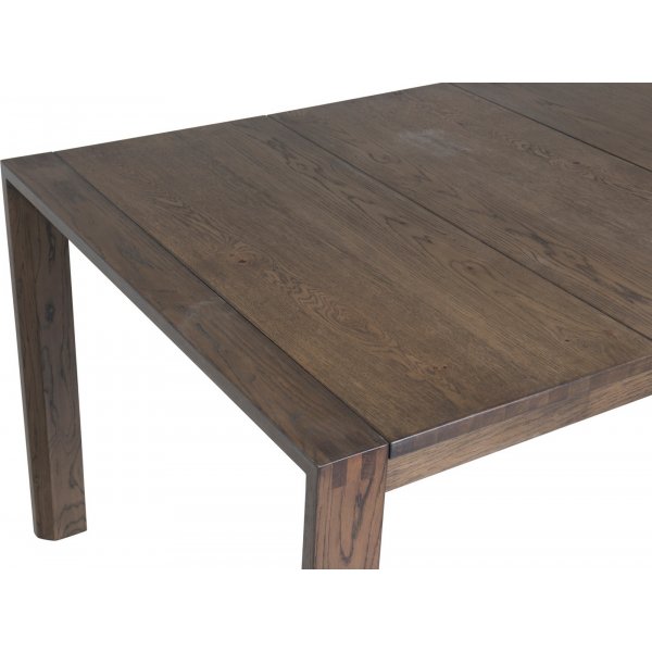 Slott förlängningsbord 170-250 cm - Mörk ek Slott förlängningsbord 170-250 cm - Mörk ek