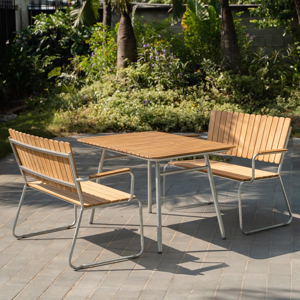 Möllan utegrupp i teak: 2 st soffor med matbord 120x80 cm - Utematgrupper, Utemöbelgrupper, Utemöbler