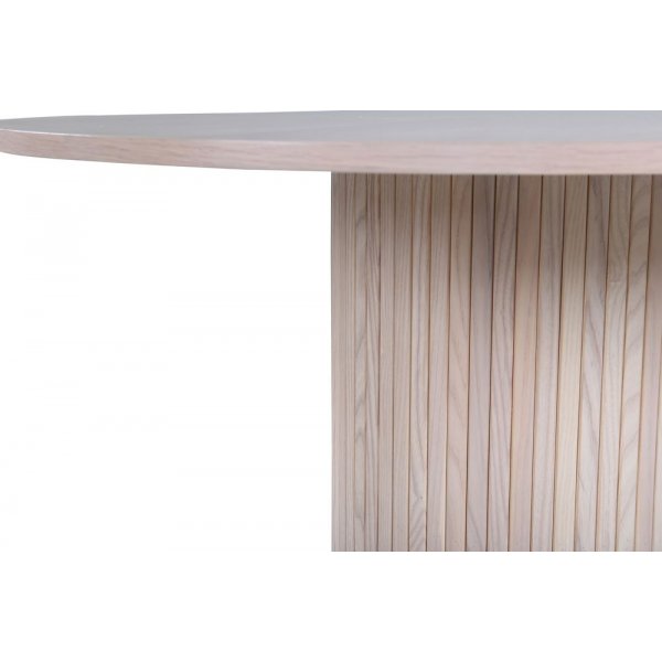 Nivå runt matbord i whitewash - runt bord Ø110 cm Nivå runt matbord i whitewash - runt bord Ø110 cm